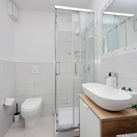 Castro Pretorio Sweet 公寓 *